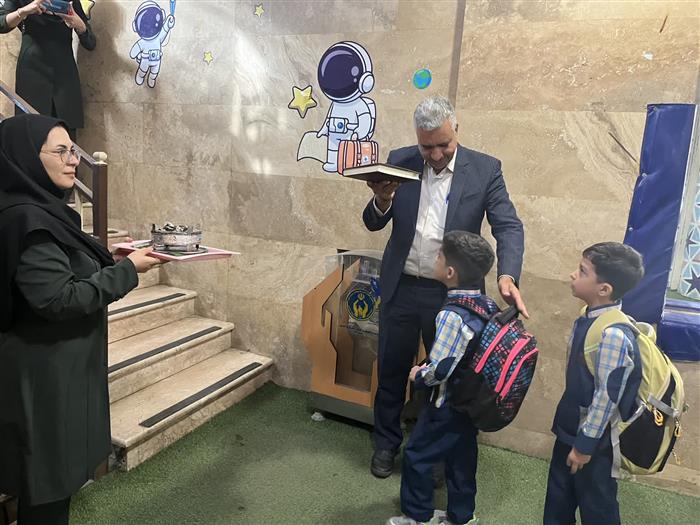 روز اول مهر ماه (دبستان و پیش دبستانی مهاد سپاهانشهر)