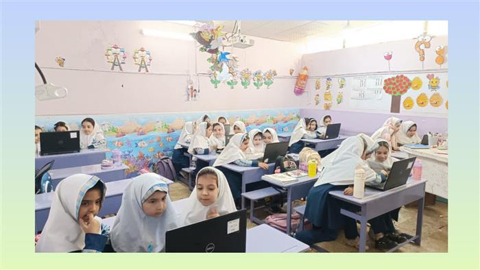 کامپیوتر ( مهندس‌های کوچولو مشغول کار با سیستم)