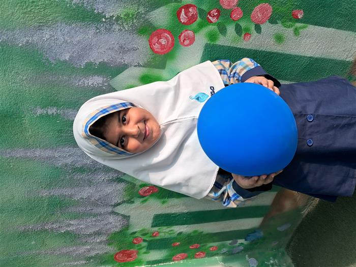 بازی با توپ.هدف:توسعه و توانایی‌های جسمی و حرکتی.مرتب کردن.رعایت قوانین گروهی