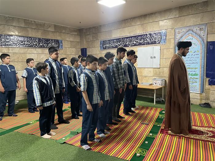 زنگ نماز مدرسه مهاد سپاهانشهر